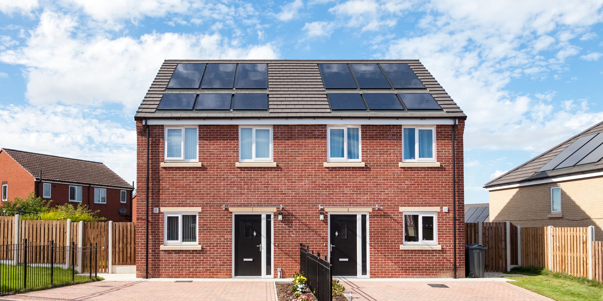 solar-uk solar house