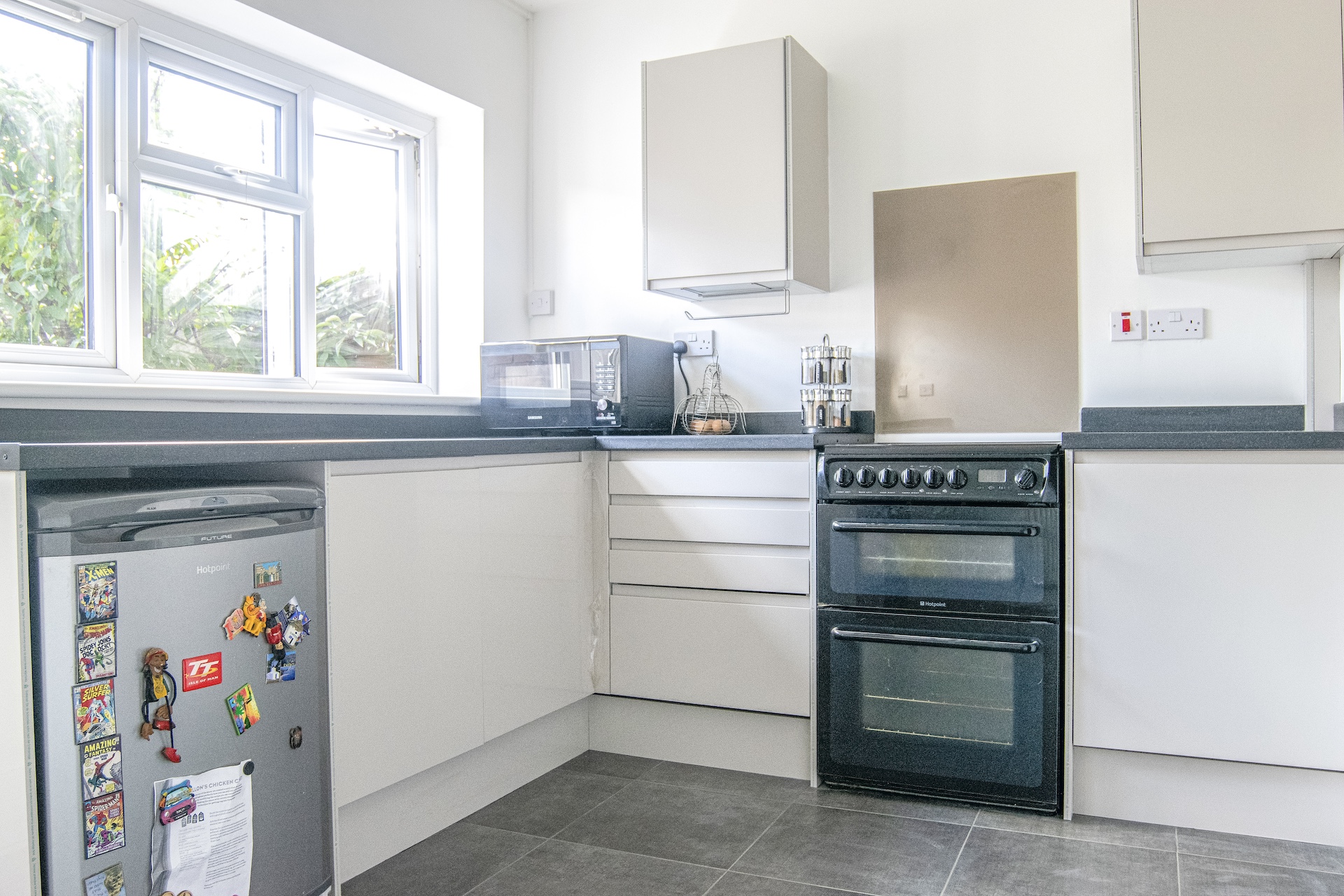HMS-Warrington-Kitchen-img22-edited-1.jpg